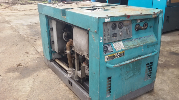 ขายปั๊มลมDENYO สกรู 90