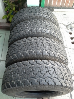 Maxxis AT 980 ขนาด 265/75/16 ปี15 สภาพสวยๆ 1ชุด Maxxis AT 980 ขนาด 265/75/16 ปี15 สภาพสวยๆ 1ชุด