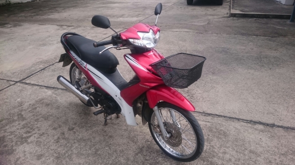 wave 110i รถบ้านจ่ายตลาด พร้อมใช้งาน