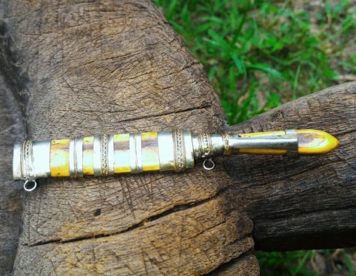 มีดหมอหลวงพ่อเดิม ด้ามเก่าฝักเก่า ขนาดยาว 3.7นิ้ว เนื้อฉ่ำสวย