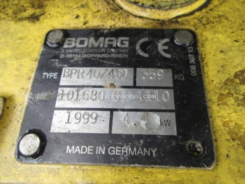 NEW เครื่องตบดิน BOMAG BPR40/45D รหัสสินค้า : 80904309 www.nihonmono.com NEW เครื่องตบดิน BOMAG BPR40/45D รหัสสินค้า : 80904309 www.nihonmono.com
