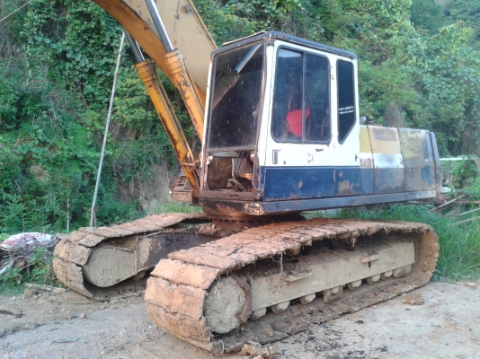 KOMATSU PC 200-5