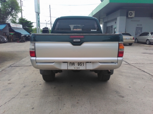 มิตซูสตาด้า4ประตู