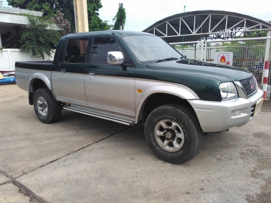 มิตซูสตาด้า4ประตู