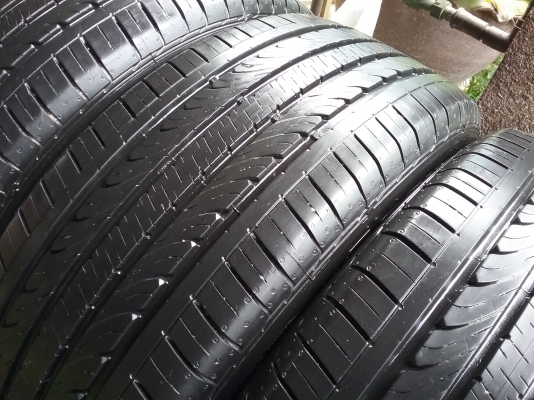 ยางGOODYEAR 205 55R16  ลงพื้นปลายปี2015 ยางสภาพสวยมากๆไร้ที่ติ ดอกเต็มๆ ไม่มีปะคุ้มจริงไม่แพง