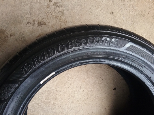 ยางBRIDGESTONE 205 55R16 รุ่น Turanza GR100 ปี2015 ภาพสวยดอกเยอะ ไม่มีปะคุ้มจริงไม่แพง