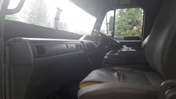 ขายรถพ่วง นิสสัน UD 260 แรง ยางดี 18 เส้น ดรั้มแม่-ลูก กระบะสามมิต ลอนเฉียง รถใช้งาน เอกสารพร้อมโอน เจ้าของขายเอง 0811838154