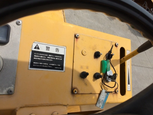 Kawasaki K20WII ปี 1996 รถบดล้อยาง 7 ล้อ นำเข้าจากญี่ปุ่น ถึงไทยแล้วครับ สภาพงาม ๆ ขายไม่แพง