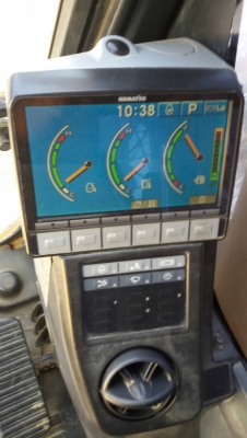 ขายรถแมคโค 2,500,000 ขายรถแมคโค 2,500,000