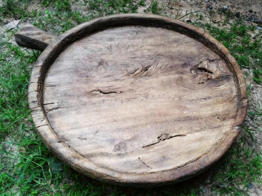 กระโบมไม้ขนาดใหญ่ของโบราณ A02 อายุมากกว่า 80 ปี แกะสลักด้วยมือล้วนๆ งานไทยแท้ ไม้เนื้อแข็งน้ำหนักเยอะ แต่ละชิ้นมีเอกลักษณ์เฉพาะตัว