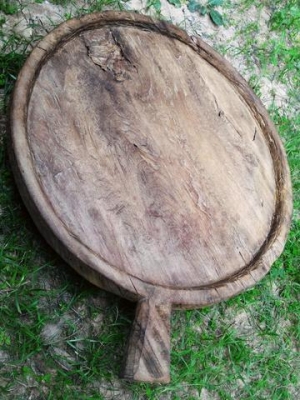 กระโบมไม้ขนาดใหญ่ของโบราณ A02 อายุมากกว่า 80 ปี แกะสลักด้วยมือล้วนๆ งานไทยแท้ ไม้เนื้อแข็งน้ำหนักเยอะ แต่ละชิ้นมีเอกลักษณ์เฉพาะตัว