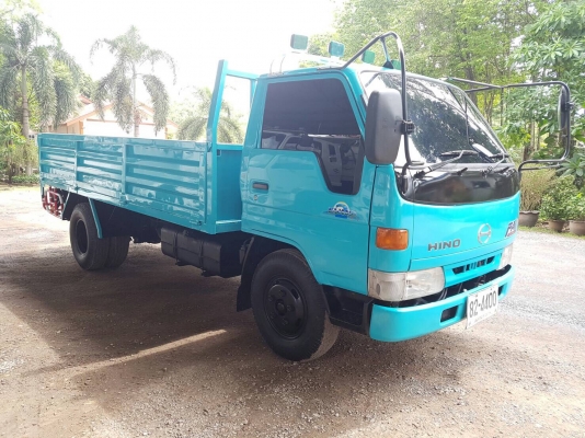 ขายบรรทุก ฮีโน่  136แรง ใช้งานน้อยสภาพดี