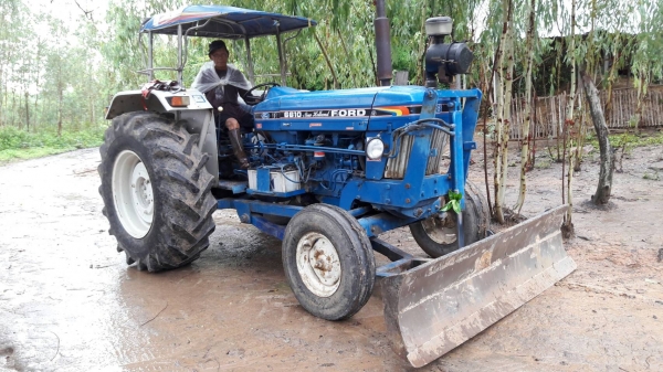 รถไถ รถไถ