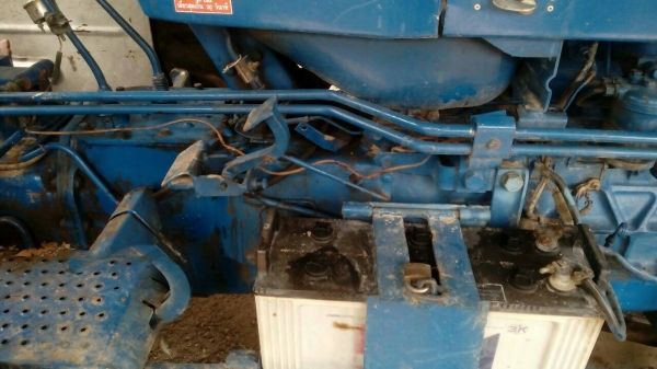 รถไถ รถไถ