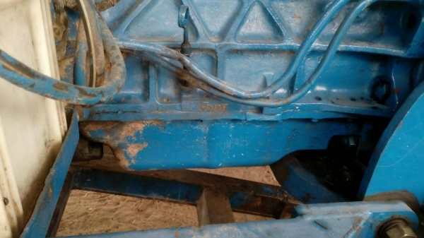 รถไถ รถไถ