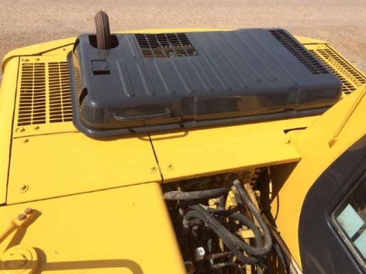 ขายรถแบคโฮ KOMATSU PC120-6 คอลโทรลสั้น สภาพสวยพร้อมใช้ มีVDOการทำงานครับ