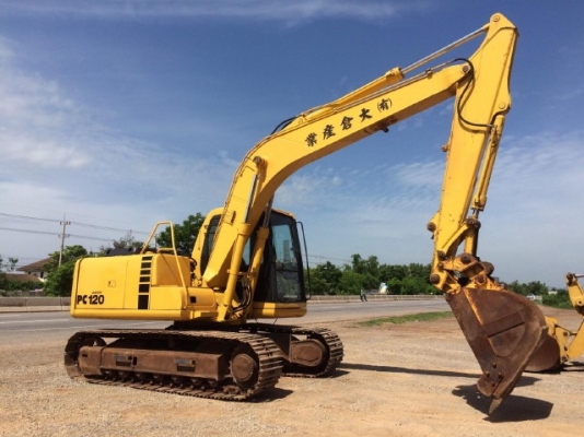 ขายรถแบคโฮ KOMATSU PC120-6 คอลโทรลสั้น สภาพสวยพร้อมใช้ มีVDOการทำงานครับ