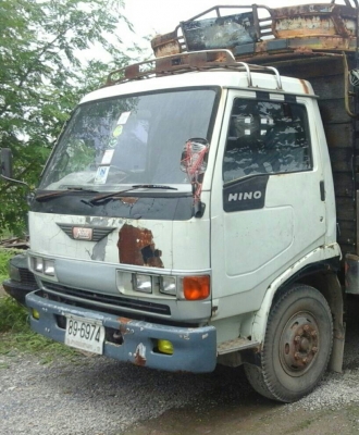 หกล้อ ฮีโน่ FC120ซูเปอร์เสีย ช่วงยาว4.30 (ช่วงล้อต่อดั้ม) สภาพดีสวยเดิมพร้อมใช้ ทะเบียนพร้อมโอน