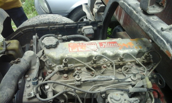 หกล้อ ฮีโน่ FC120ซูเปอร์เสีย ช่วงยาว4.30 (ช่วงล้อต่อดั้ม) สภาพดีสวยเดิมพร้อมใช้ ทะเบียนพร้อมโอน