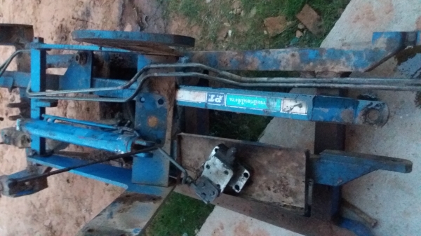 ชุดดันหน้ารถไถฟอร์ด