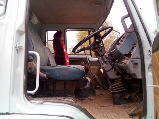 ขายเทรลเลอร์ ขึ้นรถเกี่ยวข้าว ร็อก175แรง เครื่อง6D15 แคชซีFN215K รถสวยสภาพดี พร้อมใช้งาน เอกสารพร้อมโอน สนใจโทร 090-8588220คุณนะ 093-3258446คุณบิว หรือเข้าดูสินค้าอื่นๆได้ที่ www.narong2truck.com หรือ www.truck.in.th/498 หรือเพจFacebook ณรงค์ ซื้อขายรถมือ ขายเทรลเลอร์ ขึ้นรถเกี่ยวข้าว ร็อก175แรง เครื่อง6D15 แคชซีFN215K รถสวยสภาพดี พร้อมใช้งาน เอกสารพร้อมโอน สนใจโทร 090-8588220คุณนะ 093-3258446คุณบิว หรือเข้าดูสินค้าอื่นๆได้ที่ www.narong2truck.com หรือ www.truck.in.th/498 หรือเพจFacebook ณรงค์ ซื้อขายรถมือ