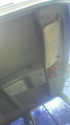 ขายครับ FXZ13NFY เครื่อง 6SD1 240 แรง 2เพลาเครื่องดี คัสชีสวย เอกสารเล่มทะเบียนพร้อมโอน ภาษีขาด ปี 58 ราคา 650,000 สนใจติดต่อ 0845672050