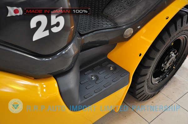 ขายรถโฟล์คลิฟท์มือสอง KOMATSU รุ่น FG25HT-583201 ราคา 285,000 บาท นำเข้าจากประเทศญี่ปุ่น 100\% ไม่เคยใช้งานในไทย