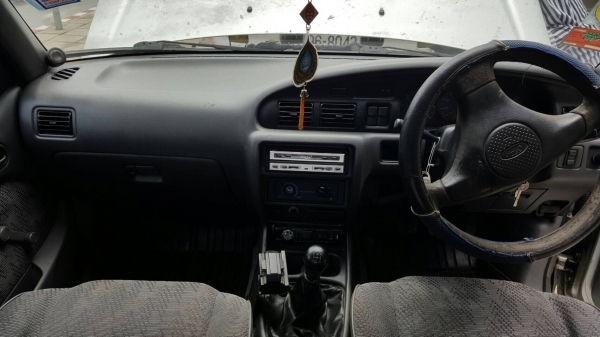 FORD Ranger ปี2001 ดีเซล 2.5 WLT 4 ประตู รถมือเดียว สนใจสอบถามได้ครับ