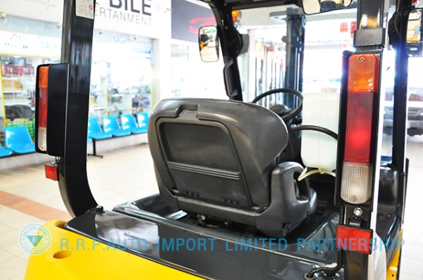 ขายรถโฟล์คลิฟท์มือสอง KOMATSU รุ่น FG15LT-658827 ราคา195,000 บาท นำเข้าจากญี่ปุ่น ไม่เคยใช้งา่นในไทย