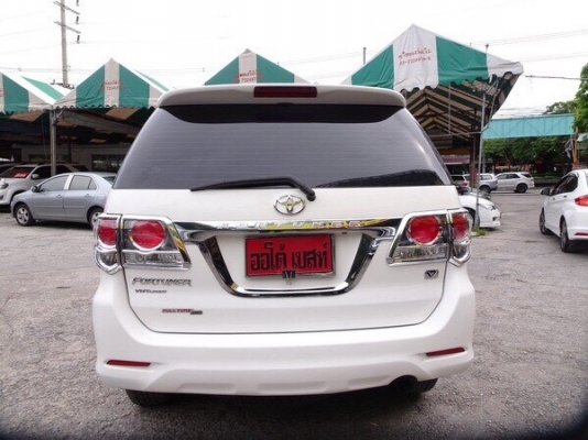 TOYOTA FORTUNER 2.5V 4WD NAVI เกียร์AT ปี 2014 โทร 062-991-6649 ดาวออโต้เบสท์