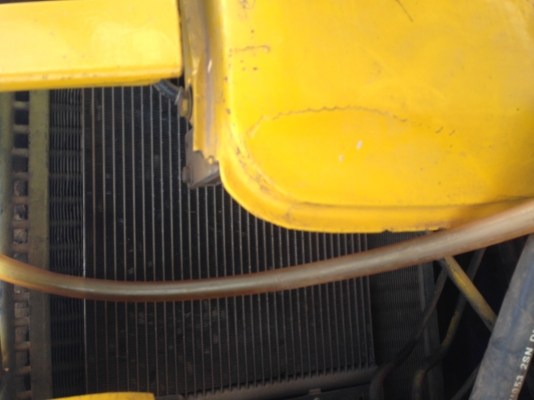 75uu. สภาพสวย90\% เครื่องกริบ. แอร์ครบ พร้อมใช้