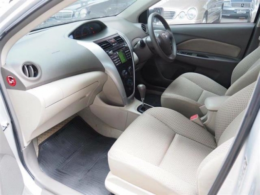 Toyota Vios 1.5E สีบ.เงิน ปี 2013