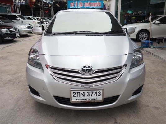 Toyota Vios 1.5E สีบ.เงิน ปี 2013