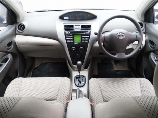 Toyota Vios 1.5E สีบ.เงิน ปี 2013