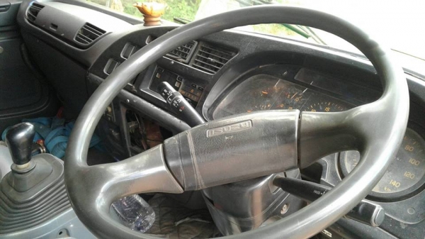 ขายรถพ่วง ดั้มแม่ลูก เดก้า270 ปี43 ลูก2คาน รถสวยสภาพดี รถใช้งานอยู่ เอกสารถูกต้อง เล่มทะเบียนพร้อมโอน ราคา1,350,000 สนใจโทร 090-8588220คุณนะ 093-3258446คุณบิว หรือเข้าดูสินค้าอื่นๆได้ที่ www.narong2truck.com หรือ www.truck.in.th/498 หรือเพจFacebook ณรงค์ ขายรถพ่วง ดั้มแม่ลูก เดก้า270 ปี43 ลูก2คาน รถสวยสภาพดี รถใช้งานอยู่ เอกสารถูกต้อง เล่มทะเบียนพร้อมโอน ราคา1,350,000 สนใจโทร 090-8588220คุณนะ 093-3258446คุณบิว หรือเข้าดูสินค้าอื่นๆได้ที่ www.narong2truck.com หรือ www.truck.in.th/498 หรือเพจFacebook ณรงค์