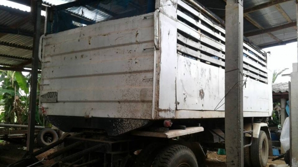 ขายรถพ่วง ดั้มแม่ลูก เดก้า270 ปี43 ลูก2คาน รถสวยสภาพดี รถใช้งานอยู่ เอกสารถูกต้อง เล่มทะเบียนพร้อมโอน ราคา1,350,000 สนใจโทร 090-8588220คุณนะ 093-3258446คุณบิว หรือเข้าดูสินค้าอื่นๆได้ที่ www.narong2truck.com หรือ www.truck.in.th/498 หรือเพจFacebook ณรงค์ ขายรถพ่วง ดั้มแม่ลูก เดก้า270 ปี43 ลูก2คาน รถสวยสภาพดี รถใช้งานอยู่ เอกสารถูกต้อง เล่มทะเบียนพร้อมโอน ราคา1,350,000 สนใจโทร 090-8588220คุณนะ 093-3258446คุณบิว หรือเข้าดูสินค้าอื่นๆได้ที่ www.narong2truck.com หรือ www.truck.in.th/498 หรือเพจFacebook ณรงค์