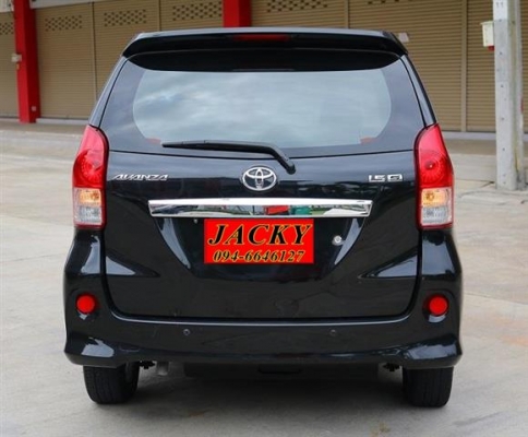 TOYOTA AVANZA 1.5S AT สีดำ ปี 2013
