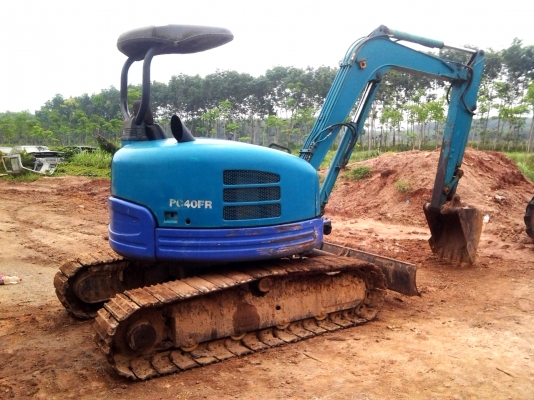 ขาย KOMATSU PC40FR-1 (เก่าไทยประมาณ 2 ปี) รถสภาพสวยมาก รถสภาพพร้อมใช้งาน (รถใช้งานไม่หนัก ใช้ขุดตอม่ออาคาร) ขาย KOMATSU PC40FR-1 (เก่าไทยประมาณ 2 ปี) รถสภาพสวยมาก รถสภาพพร้อมใช้งาน (รถใช้งานไม่หนัก ใช้ขุดตอม่ออาคาร)