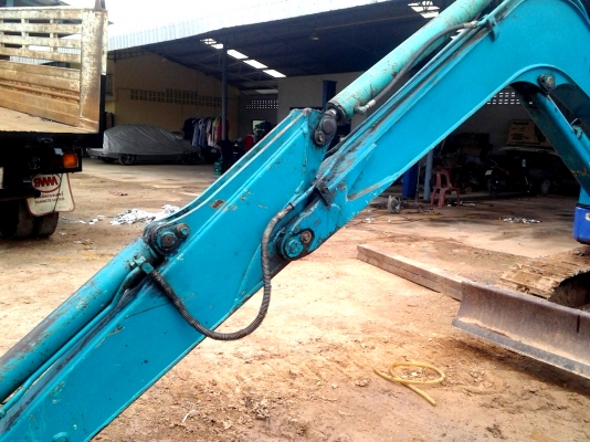 ขาย KOMATSU PC40FR-1 (เก่าไทยประมาณ 2 ปี) รถสภาพสวยมาก รถสภาพพร้อมใช้งาน (รถใช้งานไม่หนัก ใช้ขุดตอม่ออาคาร) ขาย KOMATSU PC40FR-1 (เก่าไทยประมาณ 2 ปี) รถสภาพสวยมาก รถสภาพพร้อมใช้งาน (รถใช้งานไม่หนัก ใช้ขุดตอม่ออาคาร)