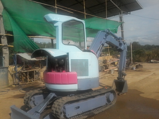 ขายรถขุด ยี่ห้อ KOMATSU รุ่น PC 12UU-2 ขาย 195,000 บาท