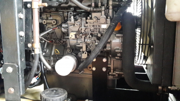 เครื่องปั่นไฟ 45KVA ตู้นอก ไม่เคยใช้ในไทย