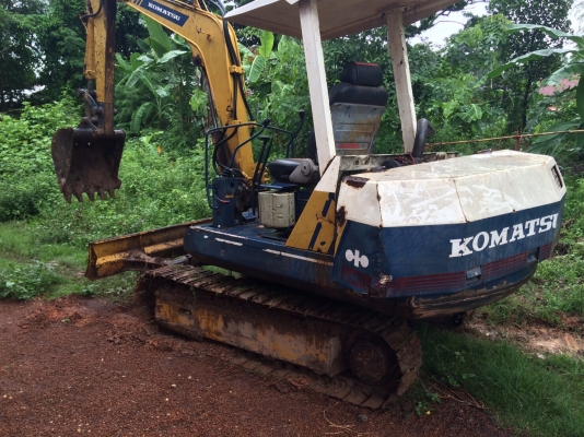 KOMATSU. 30-5 สภาพพร้อมใช้ KOMATSU. 30-5 สภาพพร้อมใช้