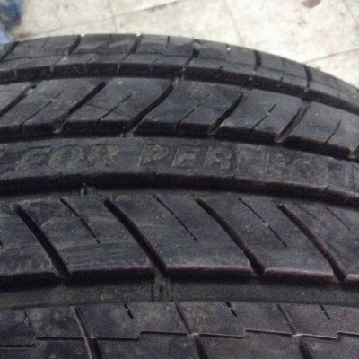 ยางNitto 235-มี(40-50)-18 4เส้น ยางNitto 235-มี(40-50)-18 4เส้น