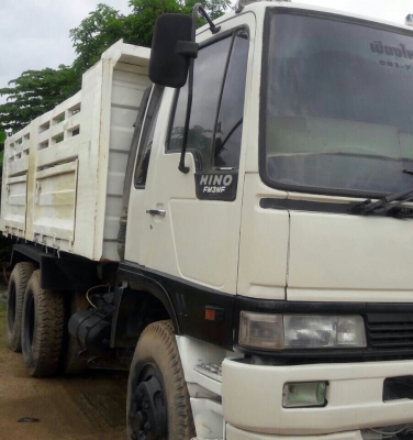 สิบล้อ ฮีโน่ FM3M 240ปี40 ดั้มกะบะเหล็ก 2เพา สภาพดีสวยพร้อมใช้ ทะเบียนพร้อมโอน สิบล้อ ฮีโน่ FM3M 240ปี40 ดั้มกะบะเหล็ก 2เพา สภาพดีสวยพร้อมใช้ ทะเบียนพร้อมโอน