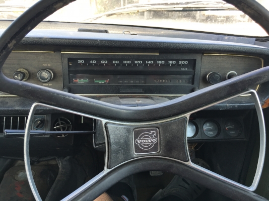 รถเก๋งคลาสสิกVOLVO deLUXE