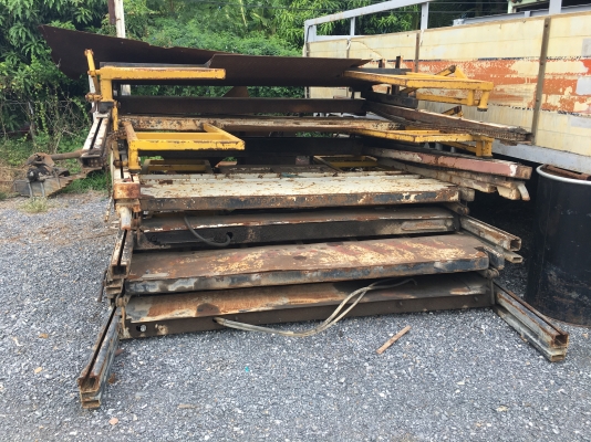 ลิฟขนถ่ายสินค้าแบบรางเลื่อน***มี5ชุด***