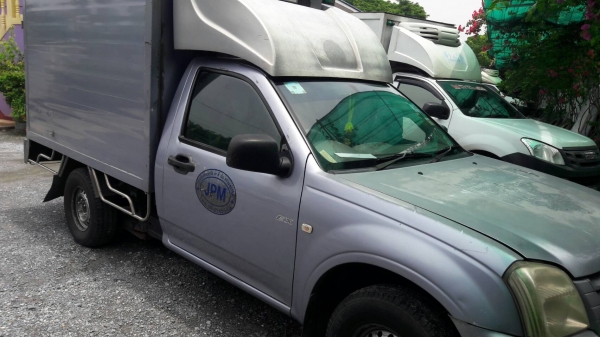 ตู้เย็น-5&deg; ตู้สเตนเลส เครื่องช่วงล่างแน่น สีสวยใหม่ พร้อมใช้งาน