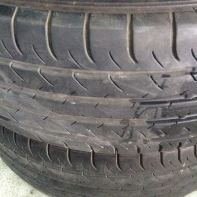 ยางดันลอบ 225-60-18 ยางปี13 4เส้นยางNitto235-40-18 มี2เส้น /ยาง235-50-18 มี2