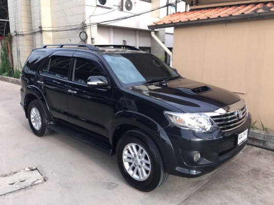 TOYOTA FORTUNER3.0V โฟวิล(4wd) VNTurbo ปี 2012