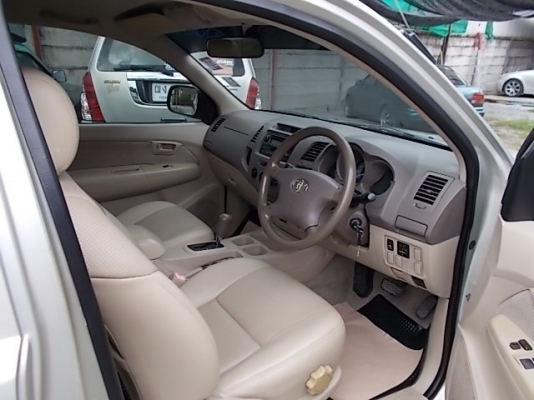 vigo แค็ป2.7เบนชิน ออโต้ ติดlpgหัวฉีด ถัง58ใต้ท้อง